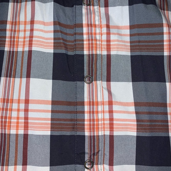 Patagonia Men’s Organic Cotton Plaid Button Up - Picture 5 of 8